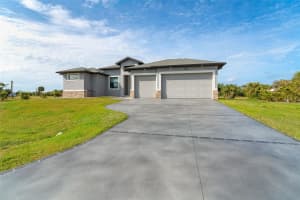 195 PINE VALLEY LANE, ROTONDA WEST, FL 33947 Sold 01/31/25