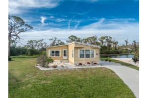 3302 Bluejay Ln, ENGLEWOOD