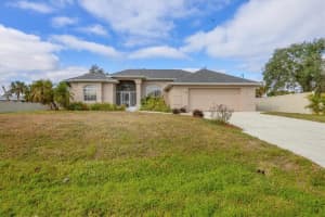 1171 YARMOUTH STREET, PORT CHARLOTTE, FL 33952 Sold 05/23/25