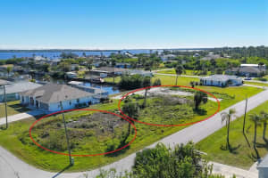 3272 & 3280 HOLCOMB ROAD, PORT CHARLOTTE, FL 33981 - MLS#MFRD6139857