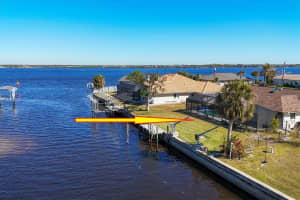 2483 DIXON TERRACE, PORT CHARLOTTE, FL 33981 Sold 02/26/25