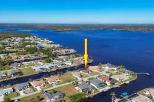 2483 DIXON TERRACE, PORT CHARLOTTE, FL 33981 Sold 02/26/25