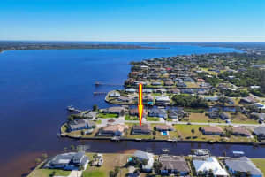2483 DIXON TERRACE, PORT CHARLOTTE, FL 33981 Sold 02/26/25