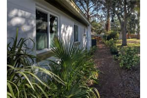 421 RIVIERA STREET, VENICE, FL 34285 Sold 07/29/25