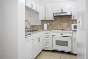 1551 BEACH ROAD, ENGLEWOOD, FL 34223 Sold 06/05/25