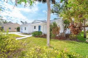 860 KNIGHTS LANE, ENGLEWOOD, FL 34223 Sold 02/24/25