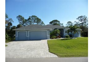 380 Hoffer St, PORT CHARLOTTE