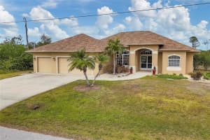 116 Hercules Dr, ROTONDA WEST