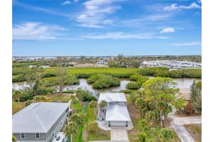 900 OXFORD DRIVE, ENGLEWOOD, FL 34223 - MLS#MFRD6140150