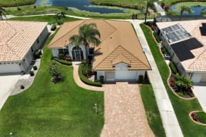 8596 LAKESIDE DRIVE, ENGLEWOOD, FL 34224 Sold 05/20/25