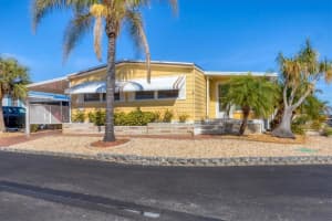 18 MARINA PLAZA, ENGLEWOOD, FL 34223 Sold 04/07/25