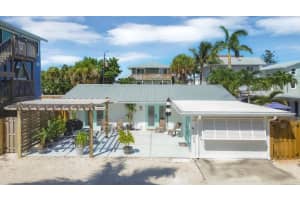 1100 Gulf Blvd, ENGLEWOOD