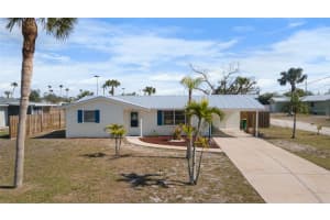 1455 New Point Comfort Rd, ENGLEWOOD