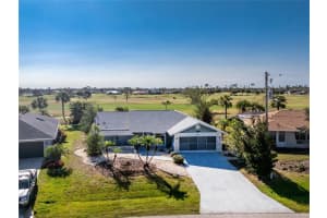 36 BUNKER CIRCLE, ROTONDA WEST, FL 33947 Sold 04/10/25