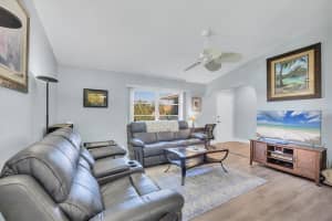 11167 PENDLETON AVENUE, ENGLEWOOD, FL 34224 Sold 04/30/25