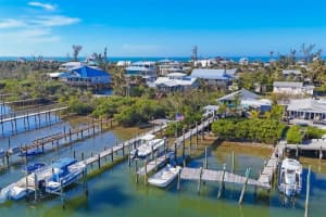 8888 Bay St, PLACIDA