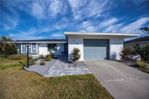 30 OAKLAND HILLS PLACE, ROTONDA WEST, FL 33947 - MLS#MFRD6140494