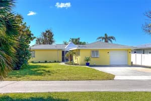 275 NORTH DRIVE, ENGLEWOOD, FL 34223 Sold 06/18/25
