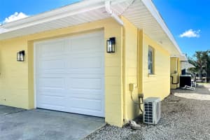 275 NORTH DRIVE, ENGLEWOOD, FL 34223 Sold 06/18/25