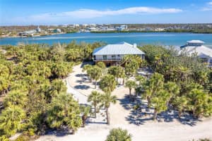 5 Pointe Way, PLACIDA