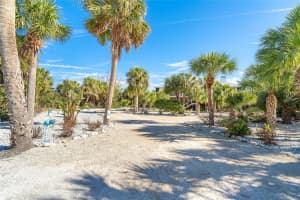5 POINTE WAY, PLACIDA, FL 33946 - MLS#MFRD6140512