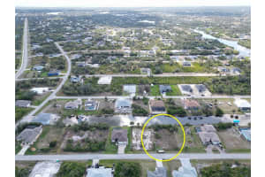 13519 CHENILLE DRIVE, PORT CHARLOTTE, FL 33981 - MLS#MFRD6140571