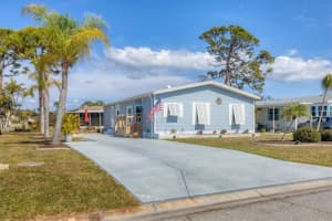 9026 Kestral Cir, ENGLEWOOD