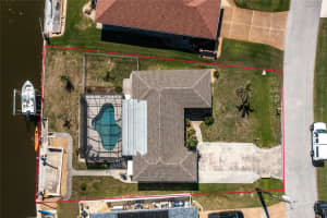 1910 GREENLAWN DRIVE, ENGLEWOOD, FL 34223 Sold 05/16/25