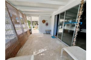 1115 GULF BOULEVARD, ENGLEWOOD, FL 34223 Sold 04/10/25