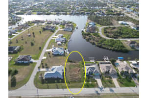 8909 ST PAUL DRIVE, PORT CHARLOTTE, FL 33981 - MLS#MFRD6140652