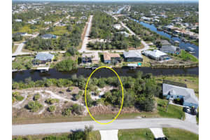13268 AMARYLLIS CIRCLE, PORT CHARLOTTE, FL 33981 - MLS#MFRD6140665