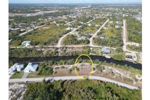 13236 AMARYLLIS CIRCLE, PORT CHARLOTTE, FL 33981 - MLS#MFRD6140696