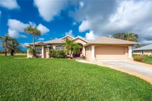 934 ROTONDA CIRCLE, ROTONDA WEST, FL 33947 Sold 03/24/25