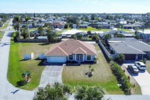 1317 LE PERA ROAD, ENGLEWOOD, FL 34223 Sold 05/23/25