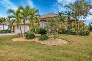 9460 MIGUE CIRCLE, PORT CHARLOTTE, FL 33981 Sold 10/02/25