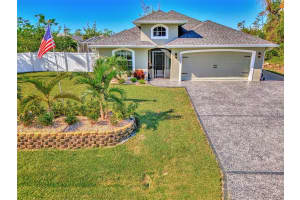 7027 MINEOLA ROAD, ENGLEWOOD, FL 34224 Sold 04/18/25