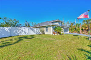 7027 MINEOLA ROAD, ENGLEWOOD, FL 34224 Sold 04/18/25