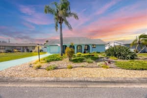 443 APPIAN WAY, VENICE, FL 34293 Sold 04/11/25