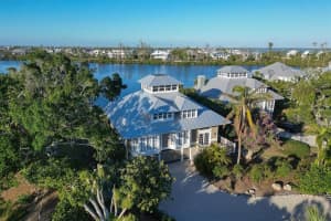 38 Seawatch Lake Dr, BOCA GRANDE