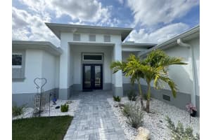 9628 MIAMI CIRCLE, PORT CHARLOTTE, FL 33981 Sold 04/04/25