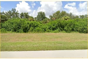 26462 NOTRE DAME, PUNTA GORDA, FL 33955 - MLS#MFRD6141151