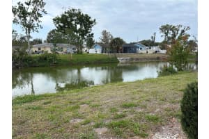 990 SANDLEWOOD DRIVE, VENICE, FL 34293 Sold 04/01/25