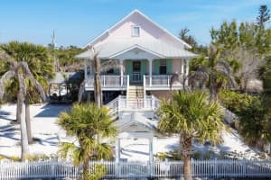 14 Palm Dr, PLACIDA
