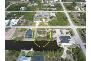 14342 MAYSVILLE CIRCLE, PORT CHARLOTTE, FL 33981 - MLS#MFRD6141201