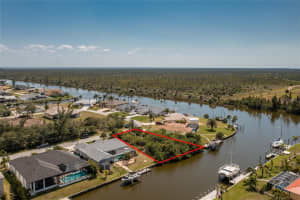 10533 WASHINGTON ROAD, PORT CHARLOTTE, FL 33981 Sold 04/25/25
