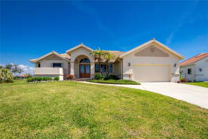 10 SEAWARD CIRCLE, PLACIDA, FL 33946 Sold 05/29/25