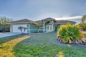 9219 NEWNAN CIRCLE, PORT CHARLOTTE, FL 33981 - MLS#MFRD6141367