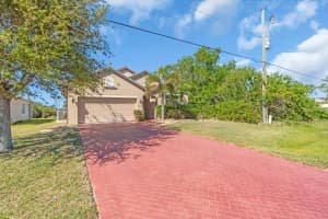 209 AUSTRALIAN DRIVE, ROTONDA WEST, FL 33947 Sold 06/03/25