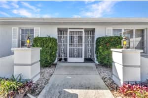 977 DORAL LANE, VENICE, FL 34293 Sold 07/03/25