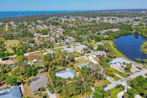 850 Van Gogh Road, ENGLEWOOD